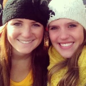 Meet your Posher, Danielle